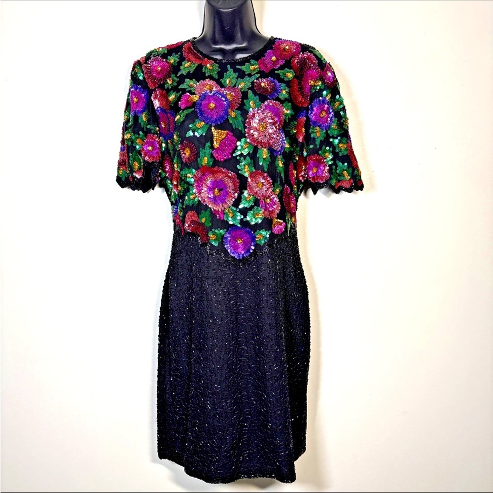 Vintage Scala Size M Cocktail Dress Black floral fully beaded knee length